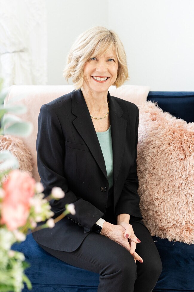 Shari Lyons