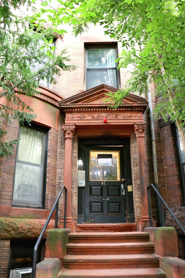 31 Bay State Rd unit 43 - 4F, Boston, MA 02215 - photo 3