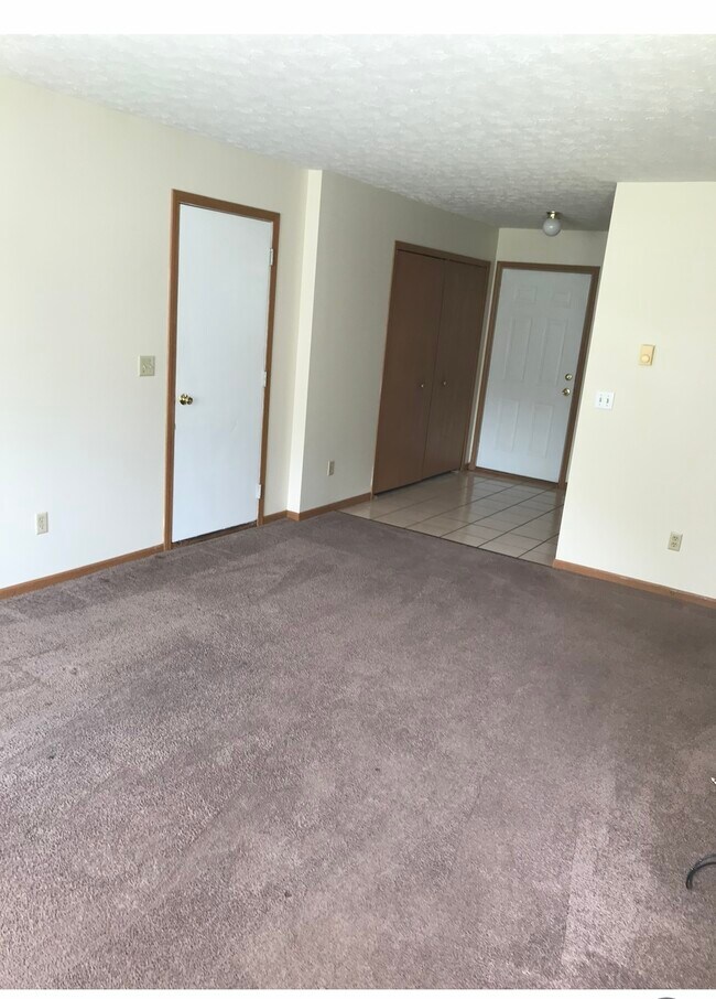 1579 Athena Dr, Kent, OH 44240 - photo 4