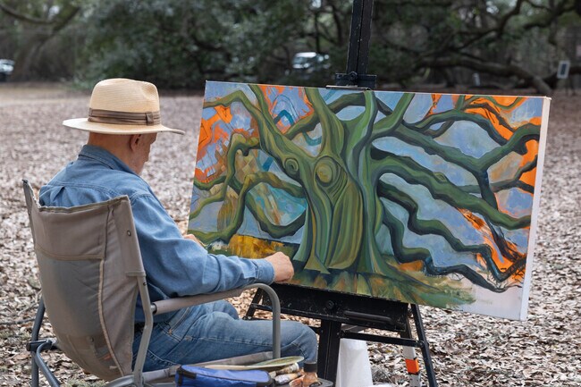 Johns Island in Charleston, SC is a great place to be outdoors and paint a landscape.