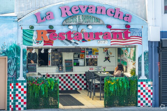 La Revancha Restaurant is one of many fantastic Mexican eateries in the Central neighborhood.