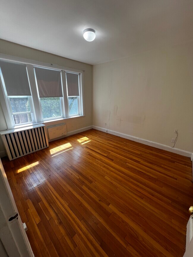 19 Lancaster Terrace unit 103, Brookline, MA 02446 - photo 2