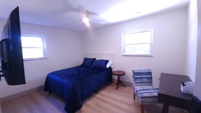 1704 S Forest Dr, Knoxville, TN 37920 - photo 2