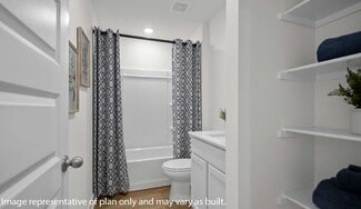 1519 Ridgefield Cir, Searcy, AR 72143