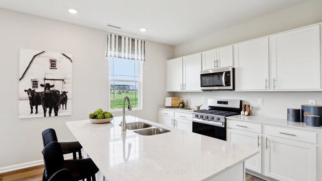 102 Velvet Hat Rd, Danville, IN 46122 - photo 4