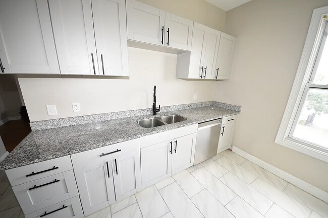 746 Columbia St, Newport, KY 41071 - photo 7