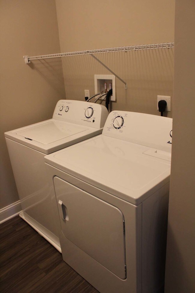 Birchwood Commons, Bethlehem, PA 18020 - photo 7