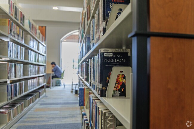 The Main Street Library is a central branch of the Newport News Public Library system, located near Hudson Terrace.