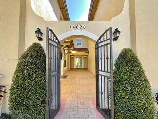 14620 SW 15th St, Pembroke Pines, FL 33027