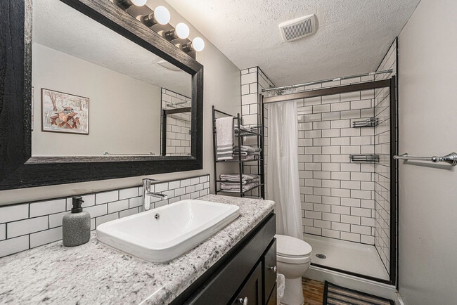 149 Valley Ave NW unit ID1346766P, Grand Rapids, MI 49504 - photo 4