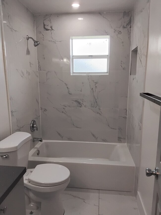 2523 NW 175th Terrace unit 2523, Miami Gardens, FL 33056 - photo 5