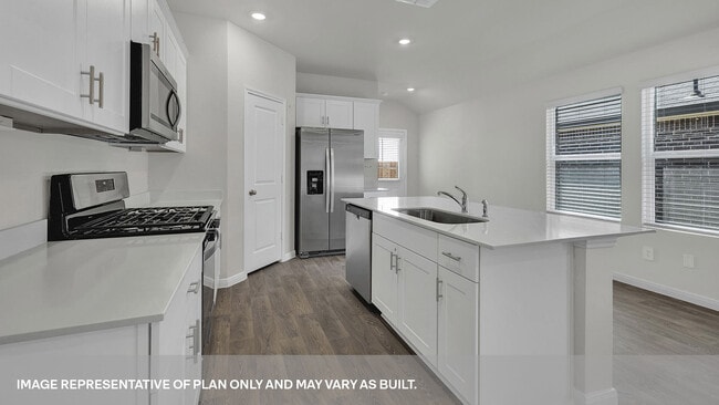 136 Raymondville Path, San Marcos, TX 78666 - photo 7