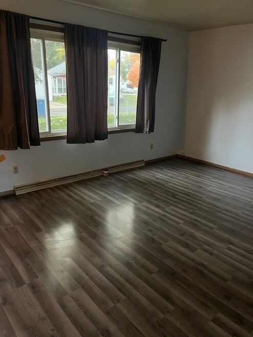 721 West St, Chesterton, IN 46304 - photo 1