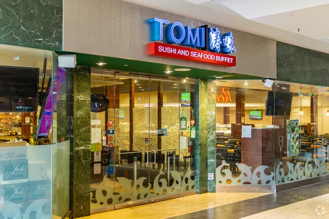 Tomi Sushi & Seafood Buffet is one of the most popular restaurants Eastridge Mall has to offer.
