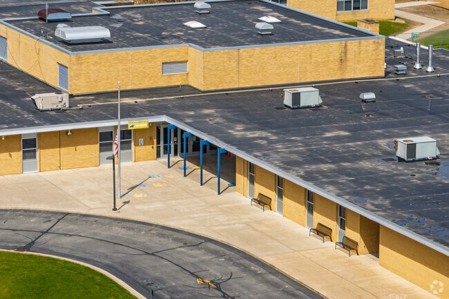 North Elementary School has an overall C+ on school ratings site Niche.com.