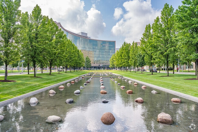 Fairfax is located adjacent to Cleveland's system of world renowned hospitals and clinics.