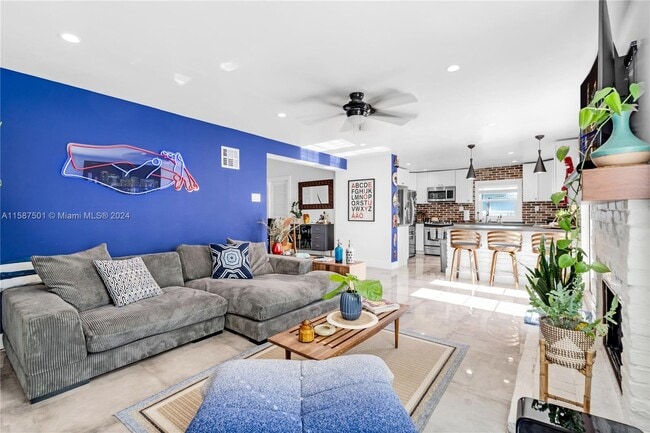 2407 Cat Cay Ln, Fort Lauderdale, FL 33312 - photo 4