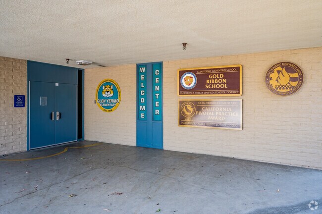 Glen Yermo Elementary School displays its awards and achievements.