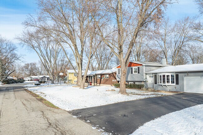 Ranch styles and duplex homes with long driveways make up some Richmond neighborhoods.