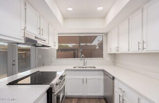 8412 N 32nd Ave, Phoenix, AZ 85051