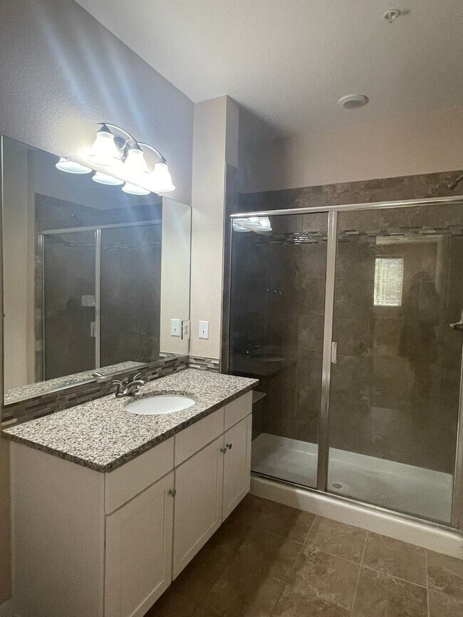 804 Summer Hawk Dr unit 9207, Longmont, CO 80504 - photo 7