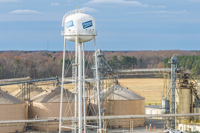Parsonsburg is a quick drive to Perdue Farms, one of the area's top employers.