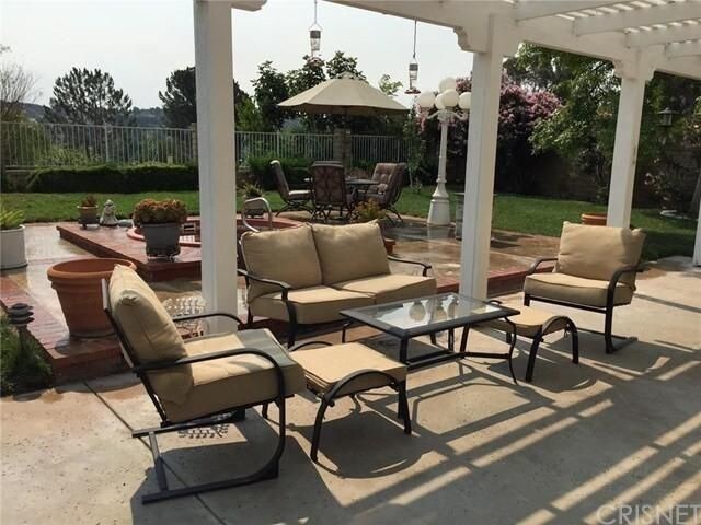 27808 Palmetto Ridge Dr, Valencia, CA 91354 - photo 5