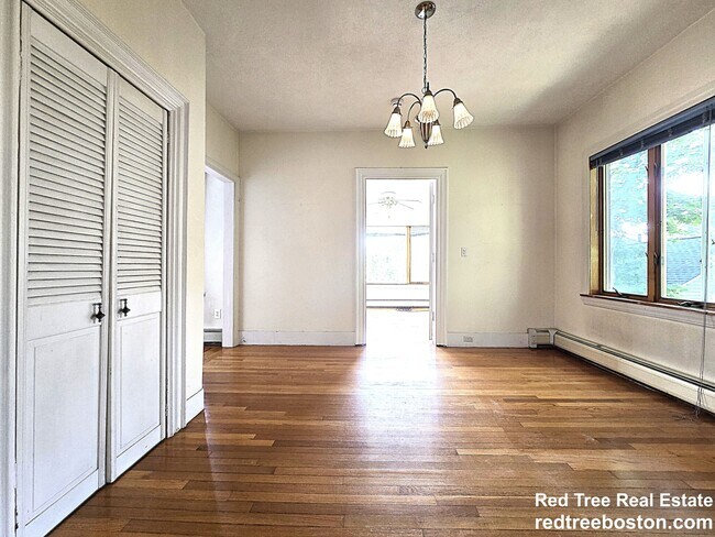 20 Willow St unit 2, Newton Center, MA 02459 - photo 2