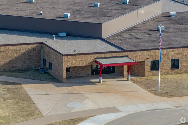 Chippewa Falls Middle School is rated B- overall by niche.