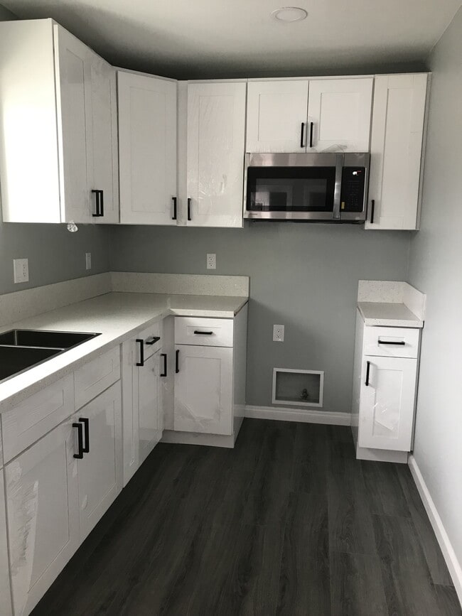 15823 S Dalton Ave, Gardena, CA 90247