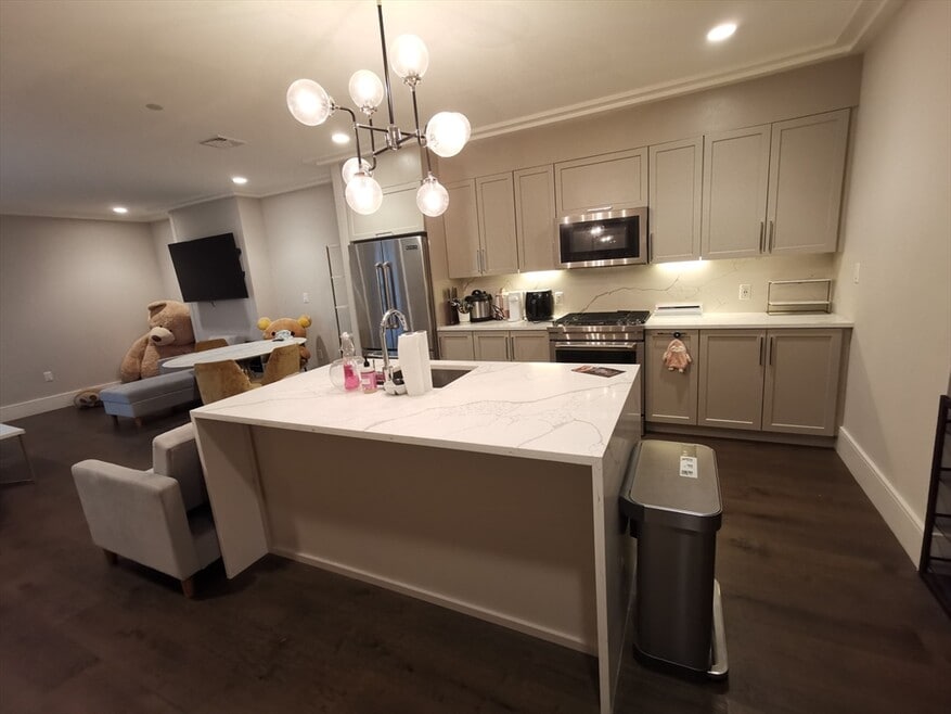 214 Market St unit 1, Boston, MA 02135 - photo 1