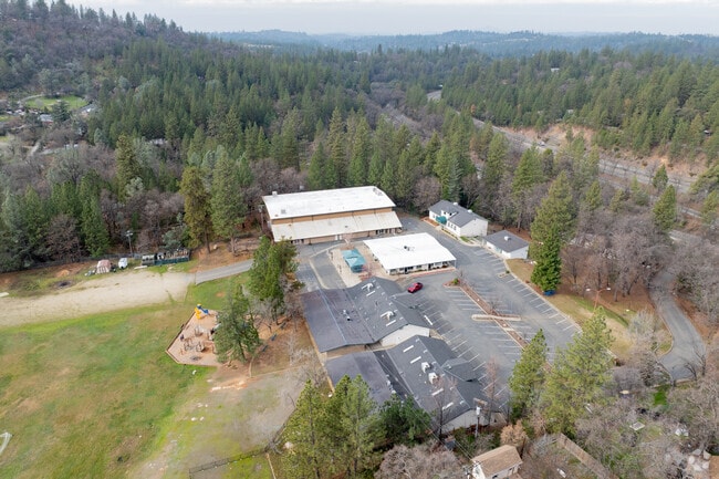 161 students attend El Dorado Adventist School.