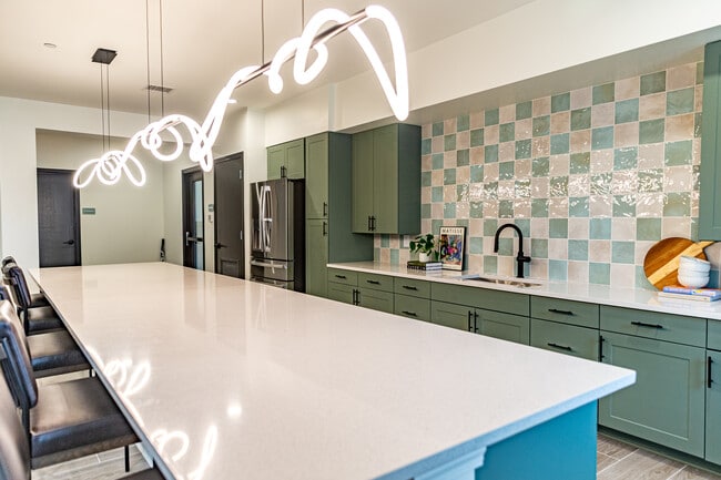 Brentwood Commons, Atlanta, GA 30311 - photo 7