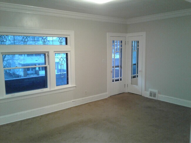 1673 Victoria Ave unit 2, Lakewood, OH 44107 - photo 7