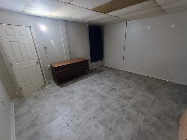 9 Nutt Ave unit 4, Uniontown, PA 15401 - photo 3