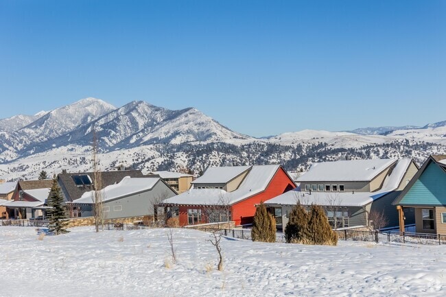 Homes in Springhill are blessed with stunning mountain views.
