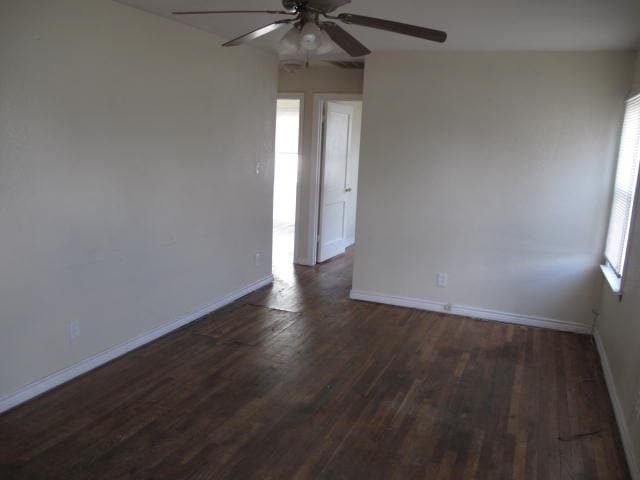 1404 Dunaway St unit A, Amarillo, TX 79104 - photo 2