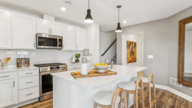 14994 Adare Way, Rosemount, MN 55068 - photo 4