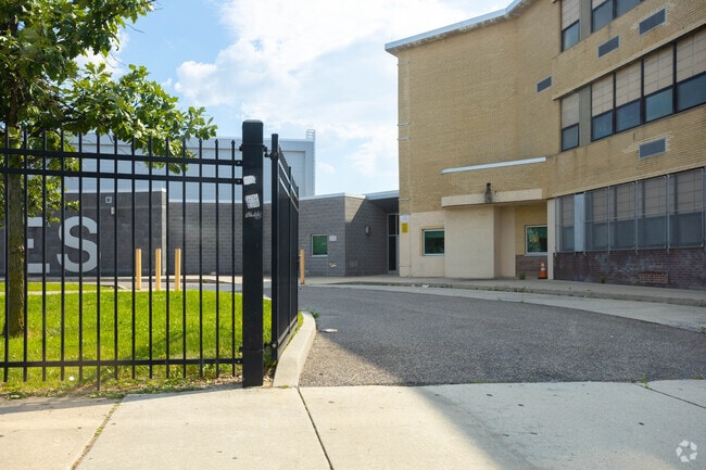 Carver High School is located in the North Philadelphia West neighborhood.