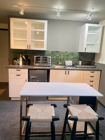 9908 S Falconhurst Dr Unit Jacqueline, Sandy, UT 84092