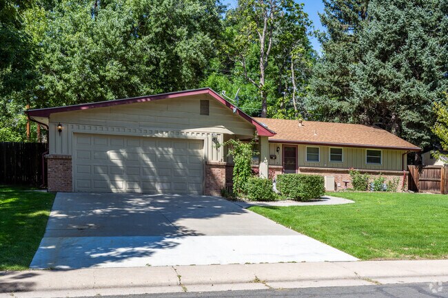 A traditional ranch home in Highland Park South, Broomfield, Colorado.