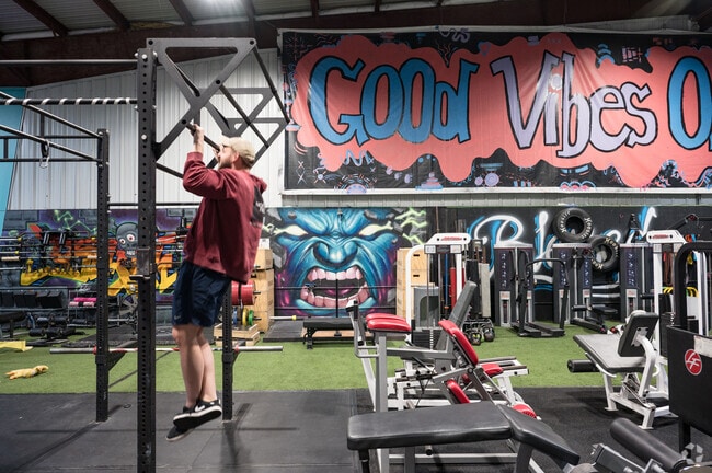 Barbell 88 gym club helps Mendon residents elevate their well-being through fitness.