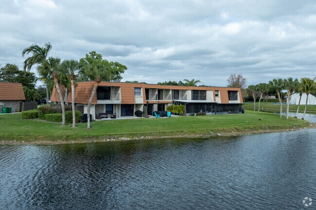 The Villages at Harmony Lake