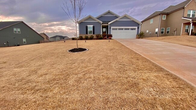 178 Redcroft Dr, Greer, SC 29651 - photo 4