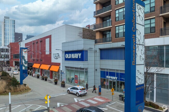 Big box retailers can be found at Roosevelt Collection in Central Station.