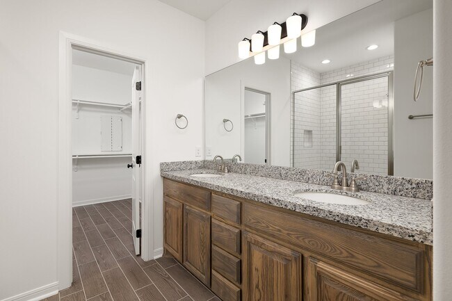 5402 Brahman Ln unit 36902873, Laredo, TX 78046 - photo 7