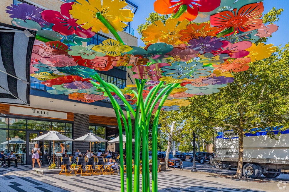 Clarendon/Courthouse