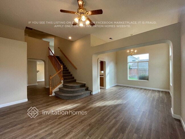 1655 Vandenberg Cir, Suisun City, CA 94585 - photo 7