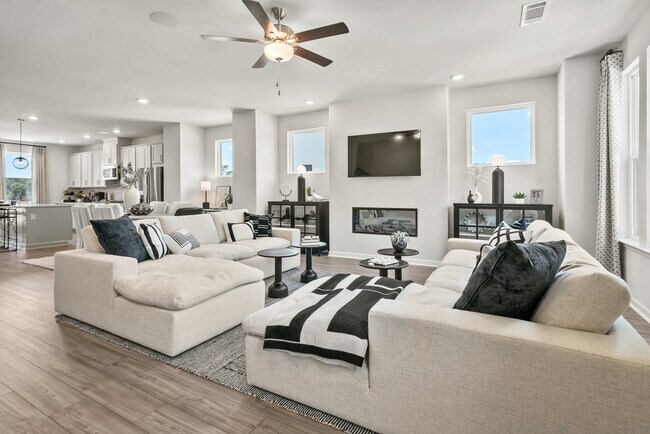 7 Peeples Dr, Lawrenceville, GA 30046 - photo 5