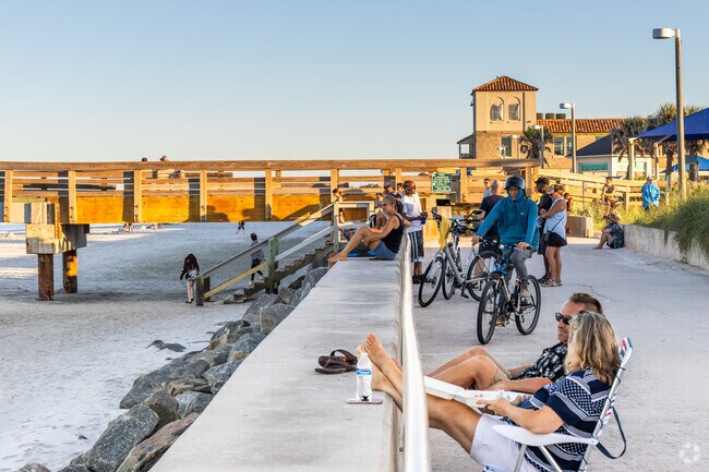 Unwind by the St. Augustine Beach Pier and take in the beach views at Music and Art by the Sea.